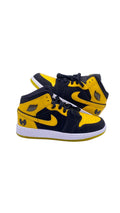 Jordan 1 Mid x Wu Tang Custom